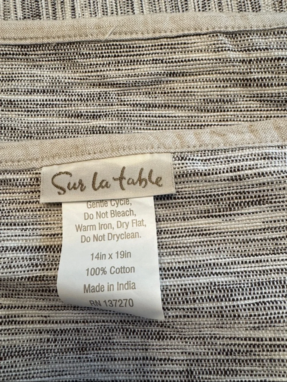 8 Sur La Table Cotton placemats Towel - Beige,gray, and Black